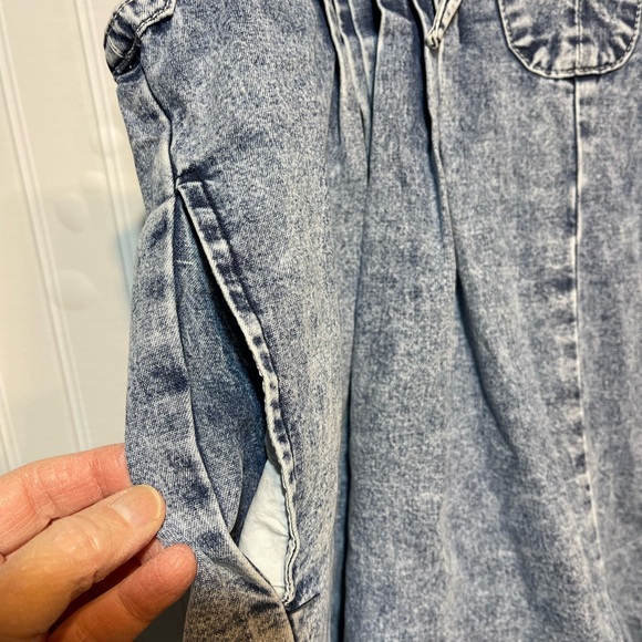 Chic Denim Sleeveless Romper A26 - Picture 4 of 6